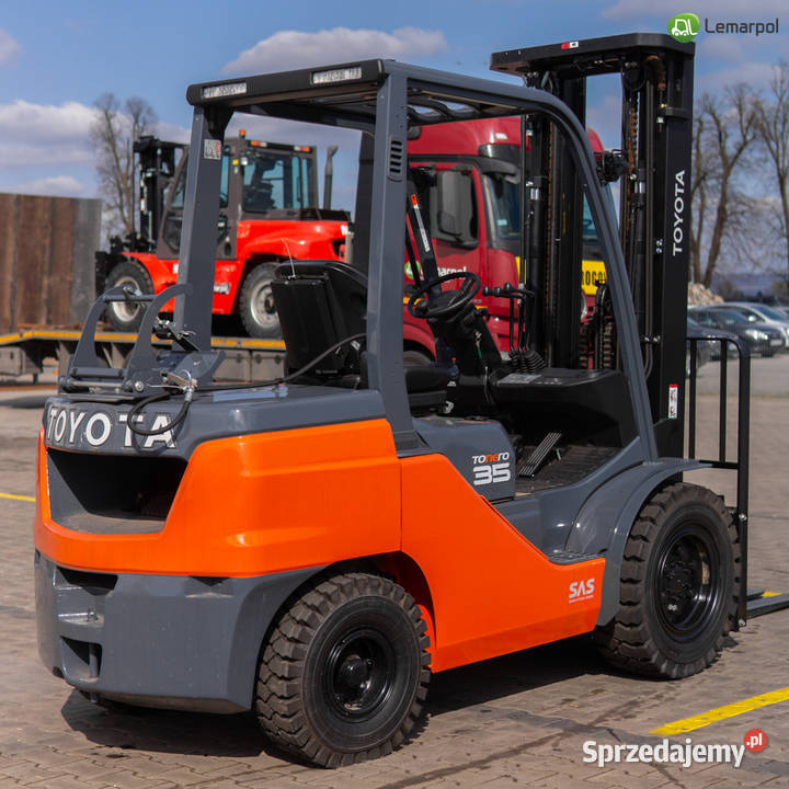 Wózek widłowy TOYOTA 8FGJF35 47m Wózki widłowe Zator