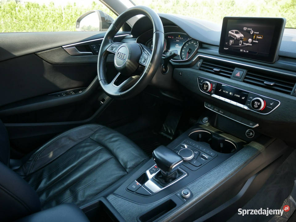 Audi A4 20TFSI ultra 252 Eu 6 Sedan SLine światła do jazdy dziennej