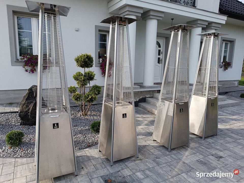 Słupki odgradzające sznurem szatnie wieszaki Wieliczka