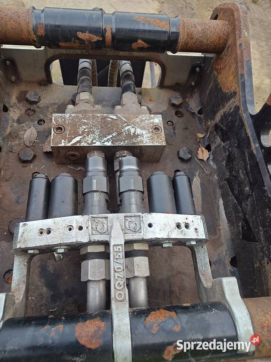 Młot wyburzeniowy DHB 135S Kielce