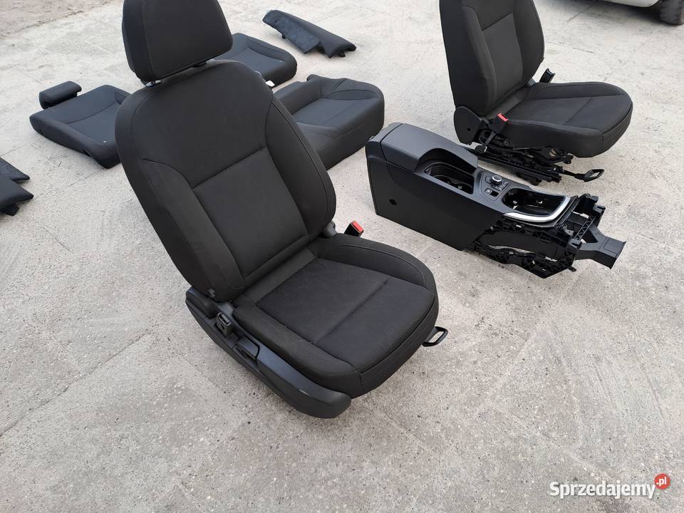 Opel Insignia A Kombi fotele podłokietnik tunel sprzedam