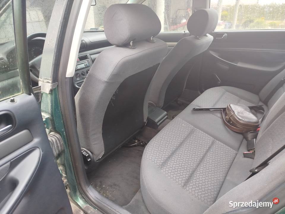 Audi a4 16 benzyna nieuszkodzony