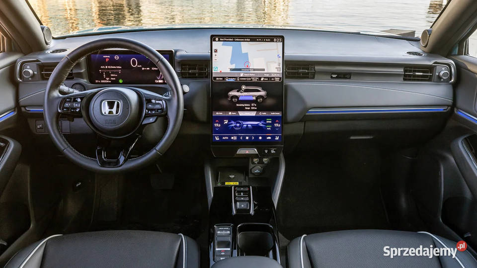 Honda eNy1 Warszawa