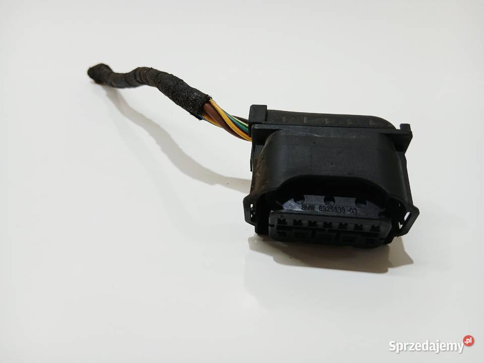 KOSTKA LAMPY PRZÓD XENON BMW F11 osobowe Strzyżewice