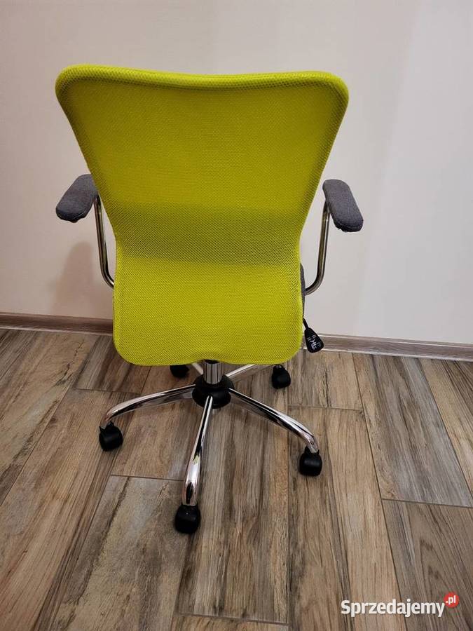 Krzesło fotel młodzieżowy do biurka Zrąbiec