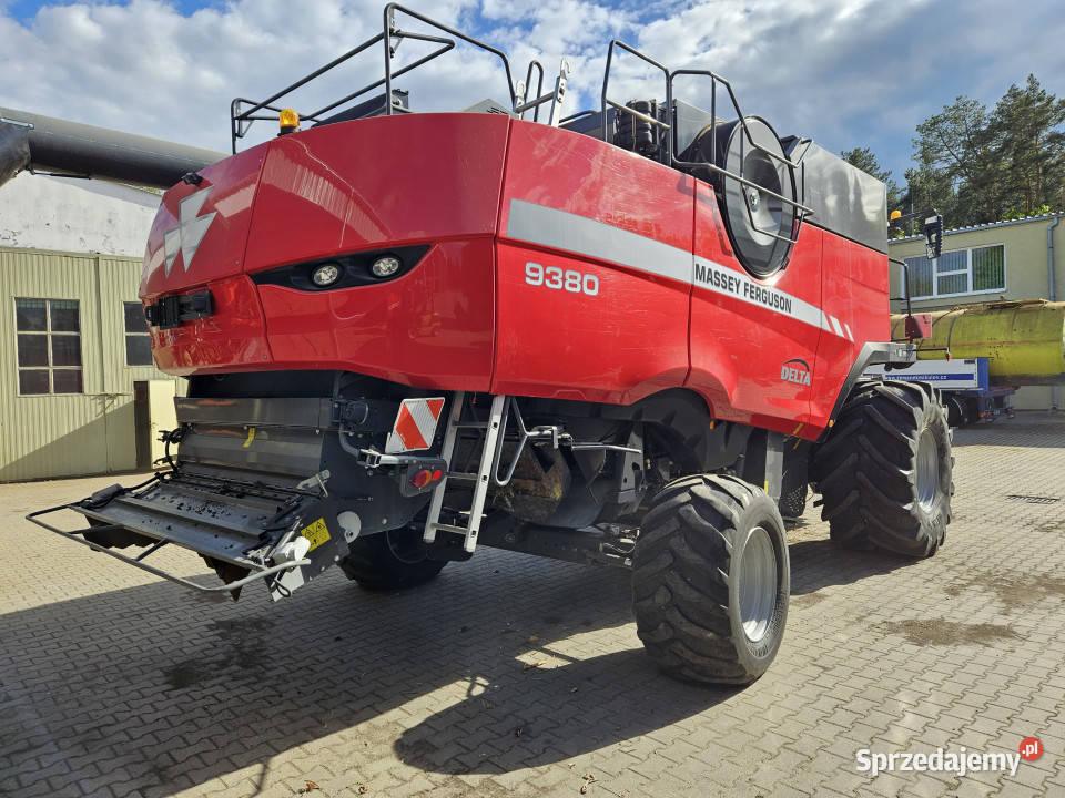 Kombajn zbożowy Massey Ferguson Delta 9380 heder nieuszkodzony Biskupie-Kolonia