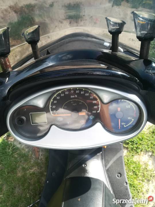 OKAZJA YAMAHA MAJESTY DOINWESTOWANA Cyców