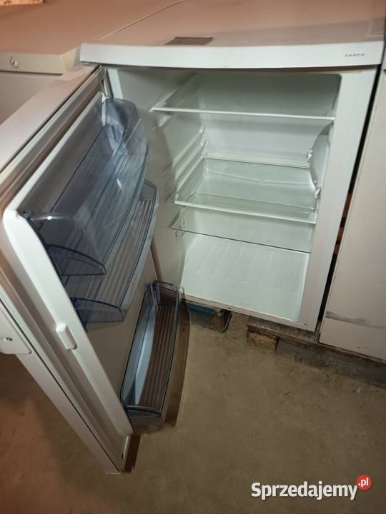 Lodówka 80