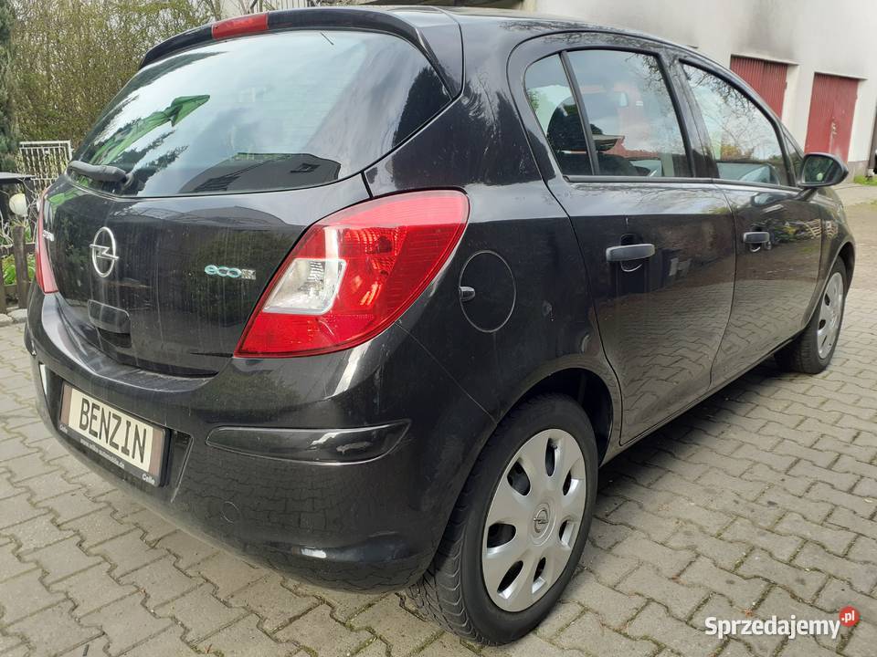 Opel Corsa D 10i1105 DrzwiKlimaCzarny Met z