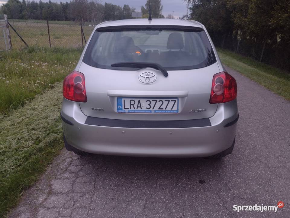 Toyota Auris 16b automat Radzyń Podlaski