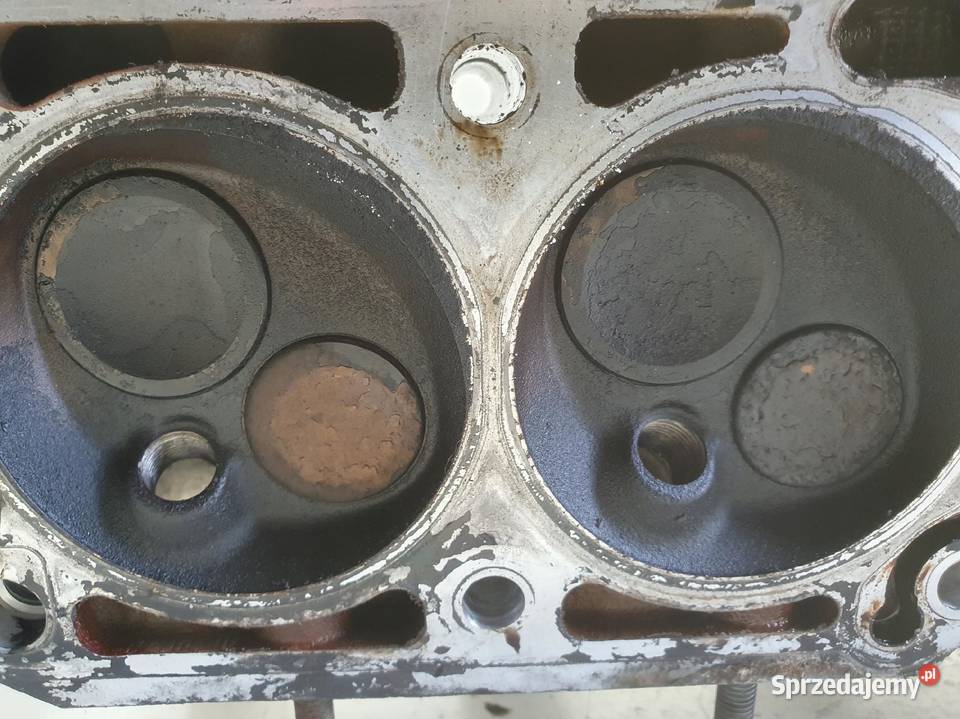 Opel Combo C 16 8V GŁOWICA CYLINDRÓW 90400242
