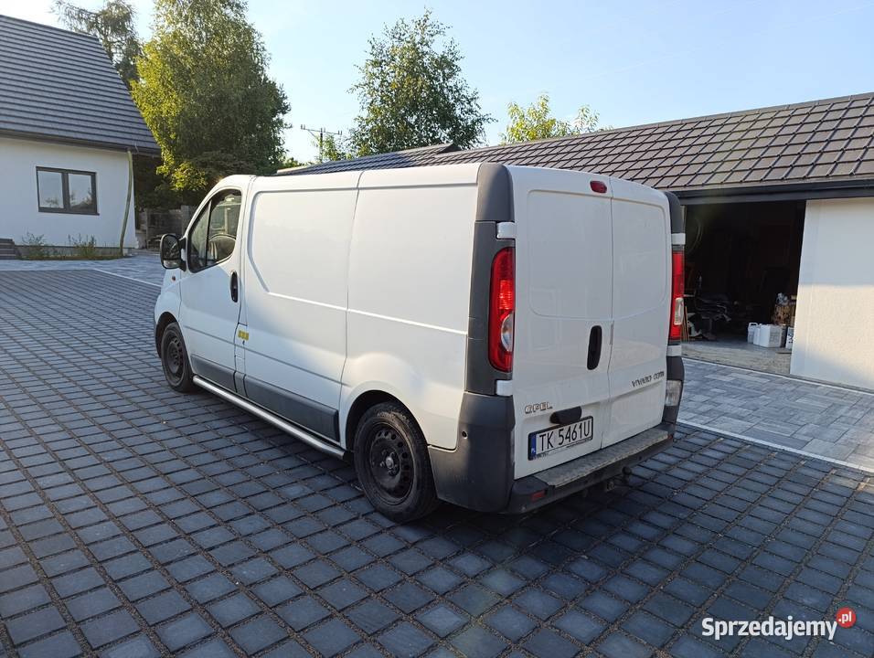 Opel Vivaro L1H1 20 D 2006 r Kielce