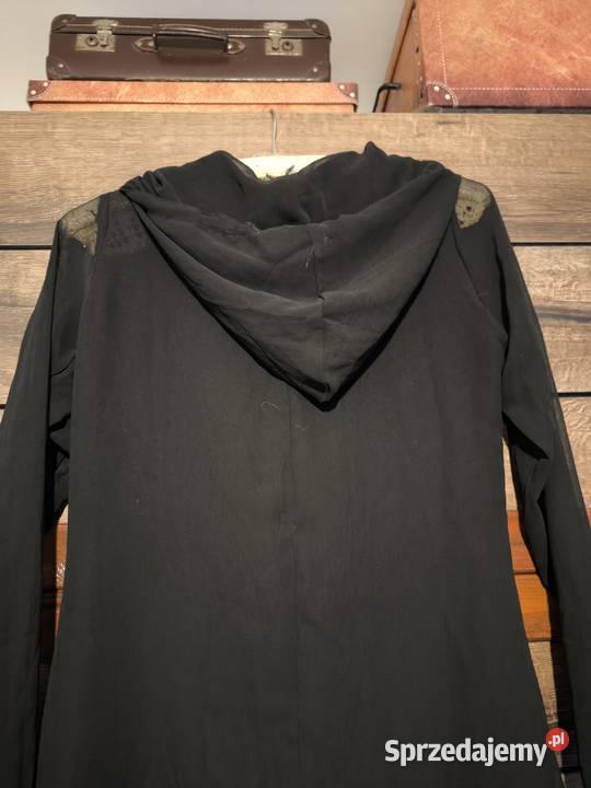 Czarna długa sukienka z kapturem abaya Borkowo
