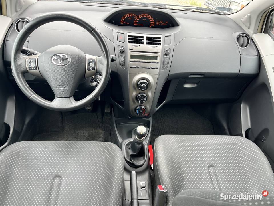 Toyota Yaris 10 Benzynka 2x KOŁA Klima Lubaczów