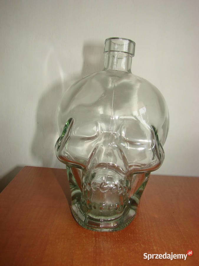 butelka szklana czaszka Pruszcz Gdański