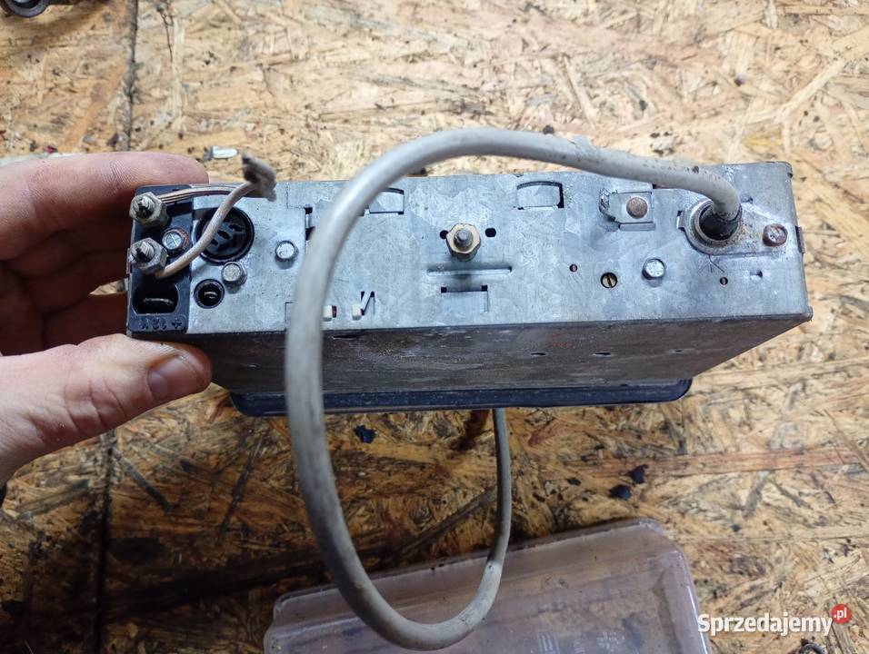 Radio samochodowe VW Santana klasyk Poręba Średnia