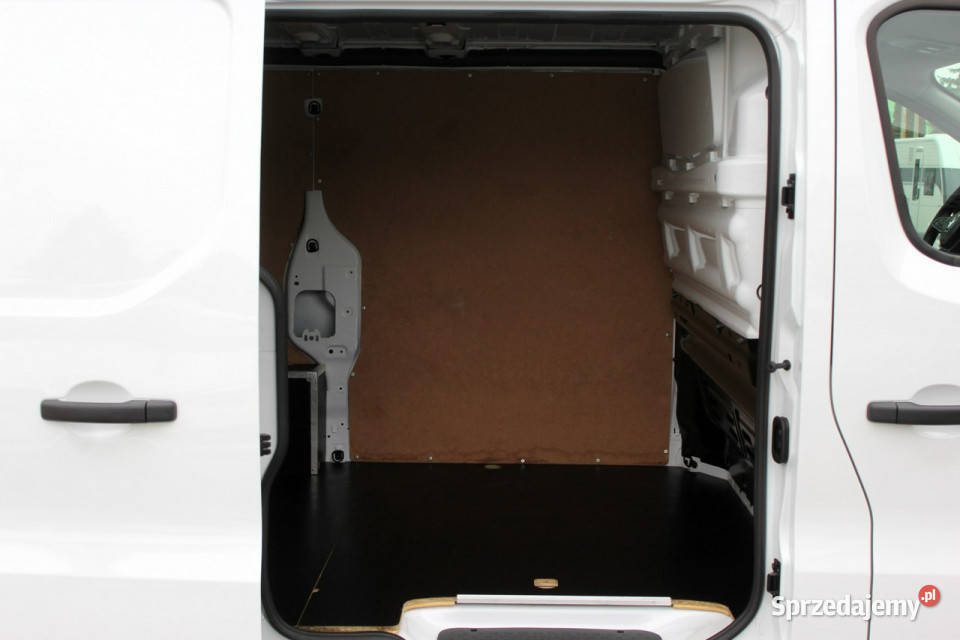 Renault Trafic 130 3osobowy FV23 LED Tempomat komputer pokładowy Renault Sokołów