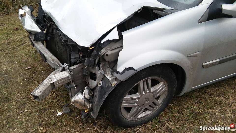 Sprzedam powypadkowe renault Megane Uszkodzone aluminiowe felgi Otwock