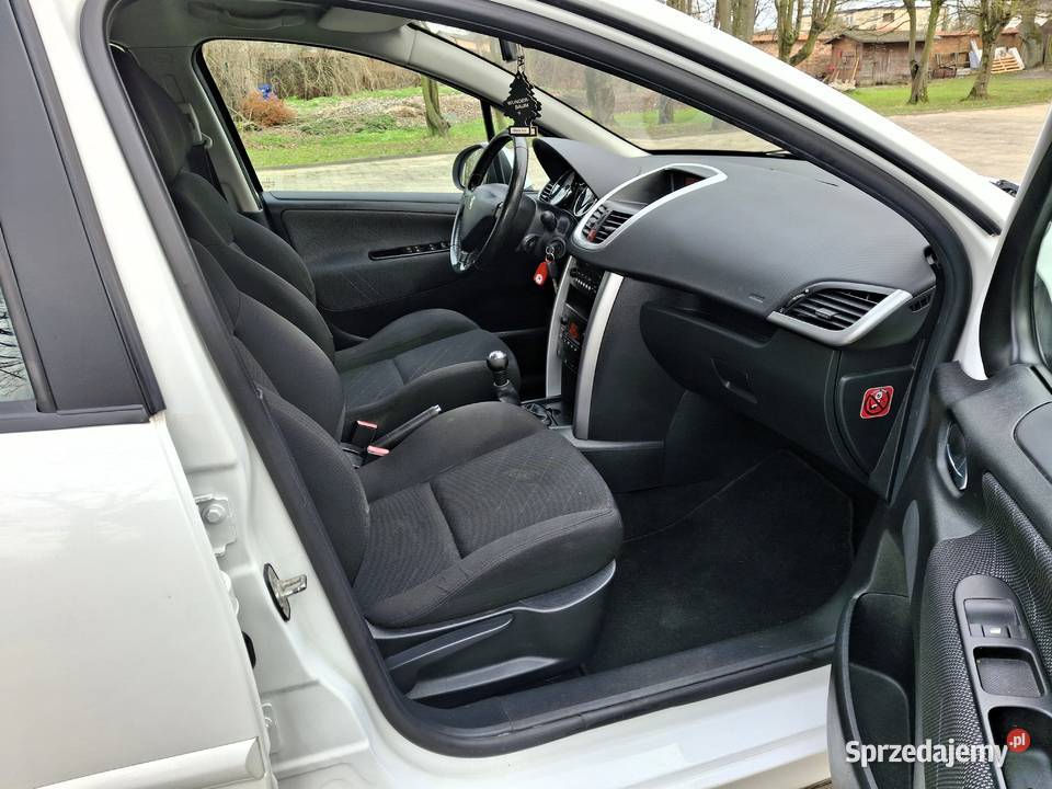 Peugeot 16 Premium przebieg132000 łódzkie Łódź