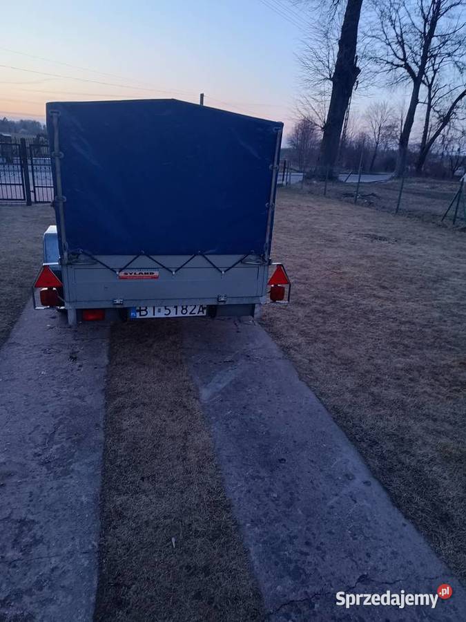 Przyczepka samochodowa marki Syland