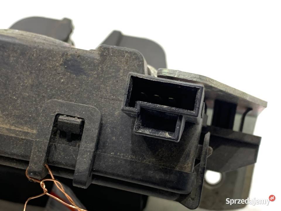 ZAMEK KLAPY TYŁ OPEL ZAFIRA B Hatchback 13117285 Zamki, wkładki i kluczyki podkarpackie sprzedam