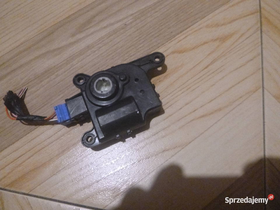 SILNICZEK NAGRZEWNICY D266DY9AA HYUNDAI I30 Lublin