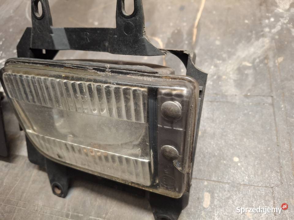 Halogeny bmw e30 ZKW Włoszakowice sprzedam
