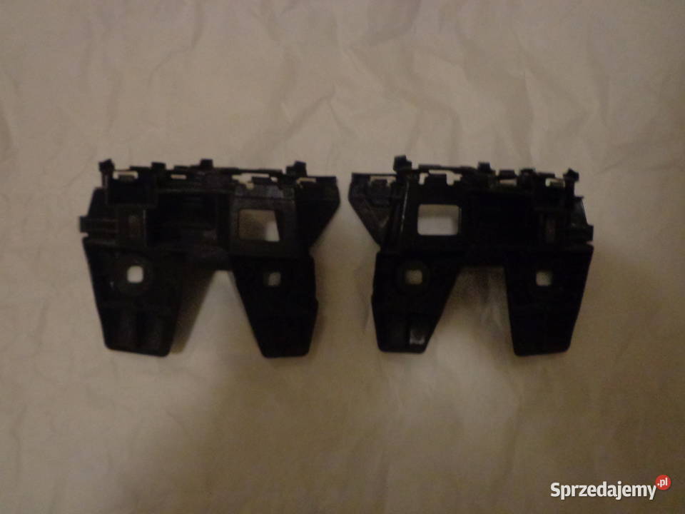 VW Passat B8 Kombi ślizg mocowanie zderzaka tył Łódź