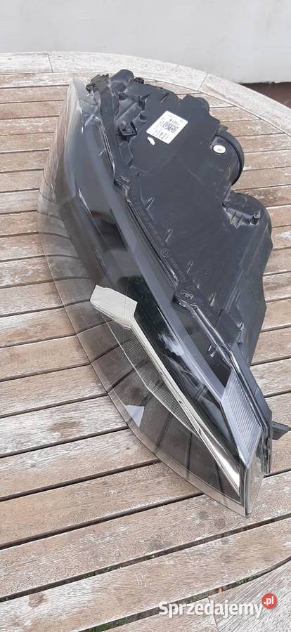 Lampa przednia prawa Volkswagen Polo VI wysyłka Chocianów