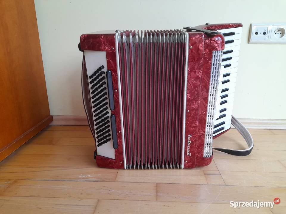 Akordeon Victoria II 80 basowy z walizką Gorzów Wielkopolski sprzedam