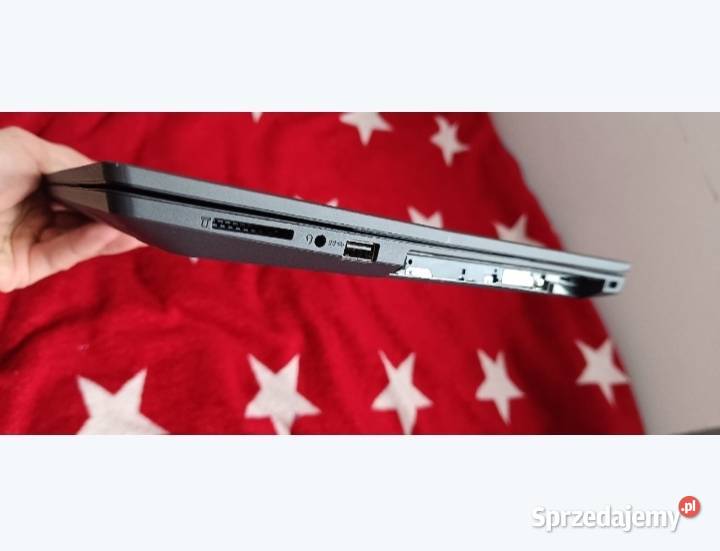 Laptop do gier pracy biznesu Ultracienki Lekki 250 Myscowa sprzedam