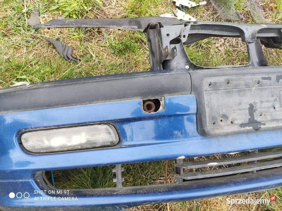 BMW E46 topasblau zderzak Bolesławiec