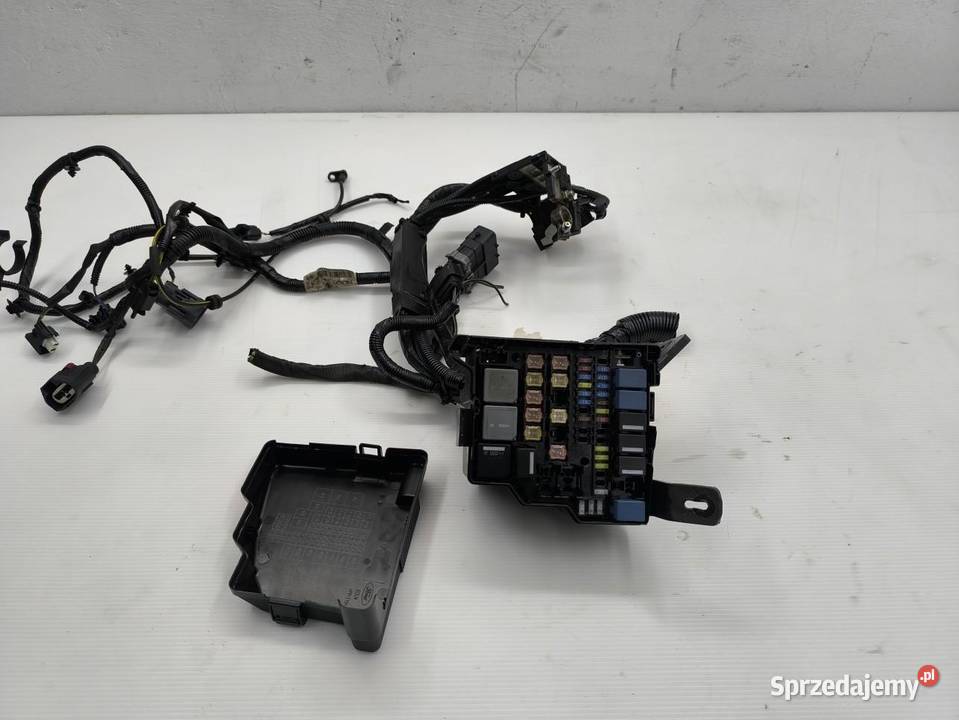 INSTALACJA KOMORY SKRZYNKA FORD FIESTA MK7 LIFT osobowe