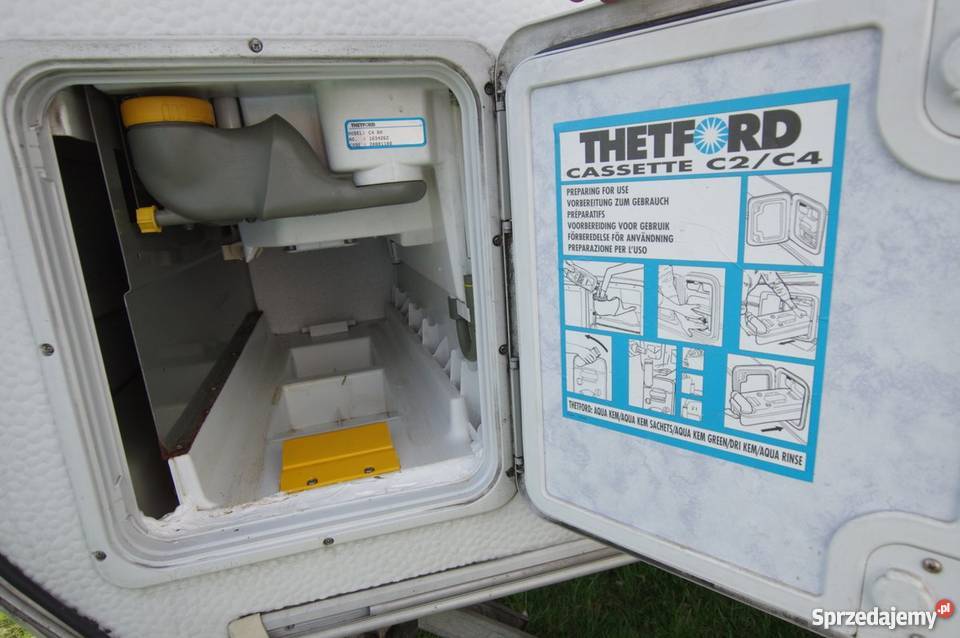 Przyczepa kempingowa 545 6 osobowa 1500 DMC Strzelin