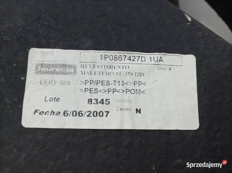 TAPICERKA BOCZEK BAGAŻNIKA OSŁONA PASA TYŁ KPL Tapicerki samochodowe