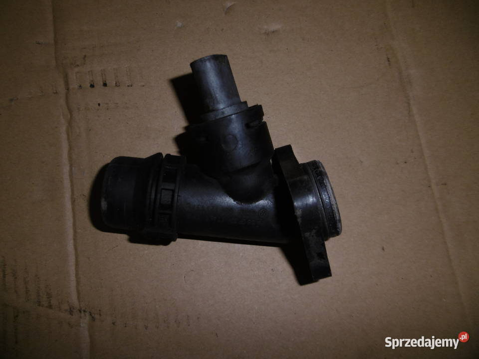 króciec wody 06F121131 vw passat b6 benzyna zachodniopomorskie Szczecin sprzedam