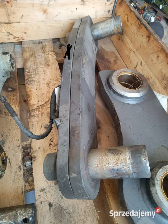 Volvo L70f kiwadło łącznik 11432390 świętokrzyskie Staszów