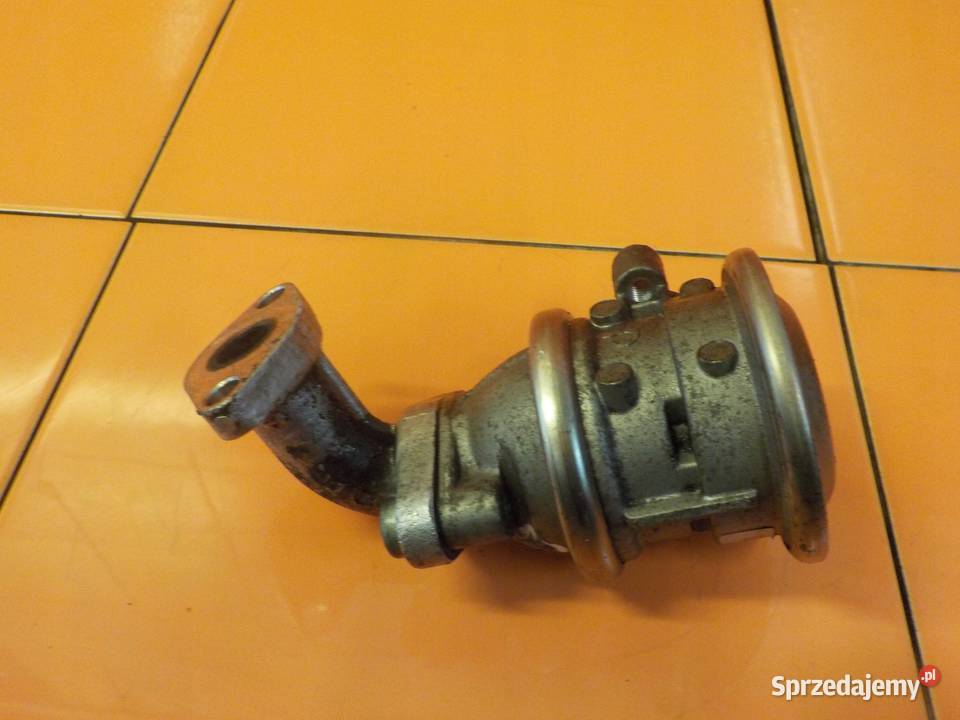AUDI A6 C6 24 V6 FSI 06r 177 BDW zawor EGR lewy osobowe Suków