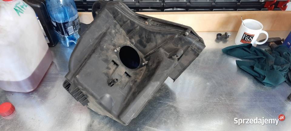 Obudowa filtra powietrza e46 318 silnik n42b18a