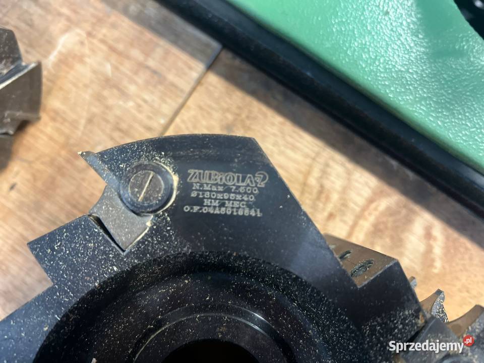 Zestaw głowic do produkcji wałka Fi19 Juszczyn