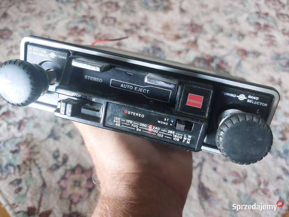Radio samochodowe Sharp