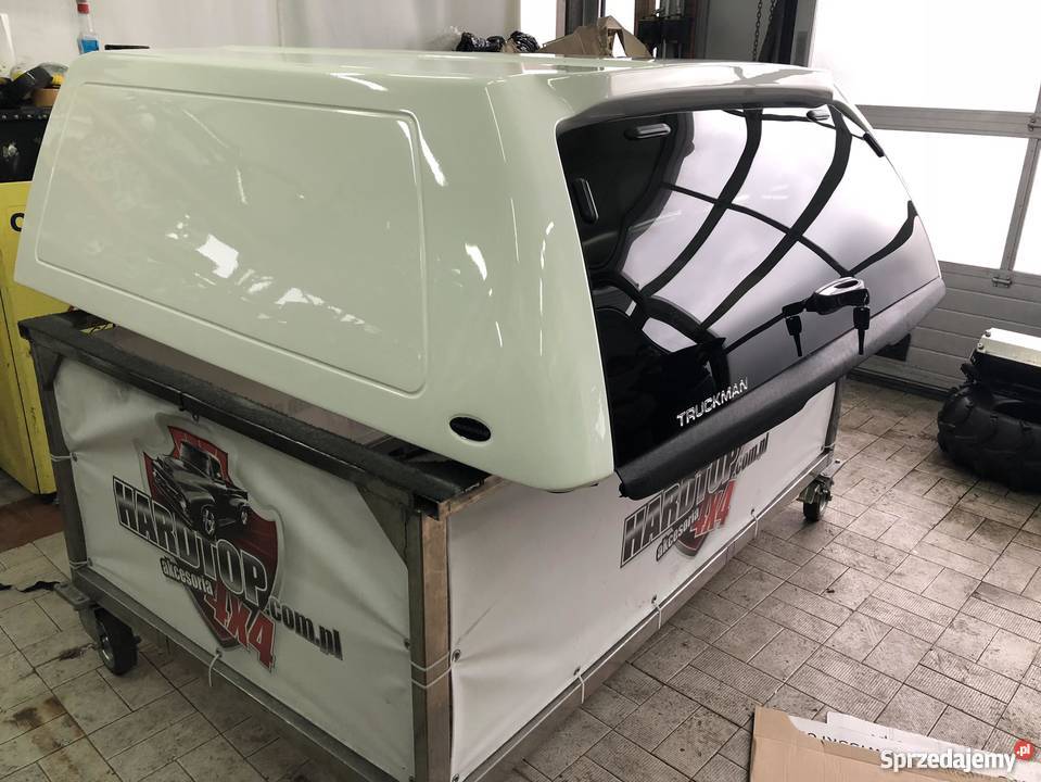Zabudowa Toyota Hilux 2018 bez szyb Truckman 9 terenowe warmińsko-mazurskie Pasłęk
