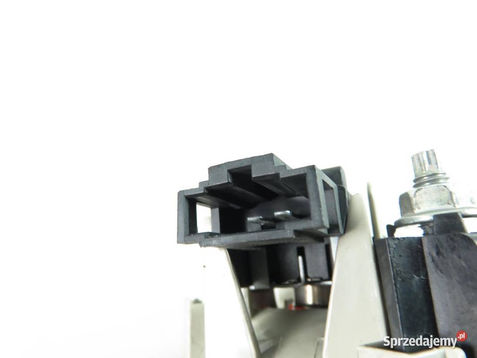 LAMPA PRAWA TYLNA KLAPA AUDI A4 B7 8E5945094A Lampy tylne