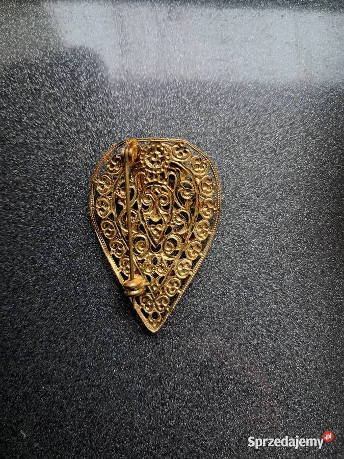 broszka z prlu z perłą i 11 cyrkoniami stan Sandomierz