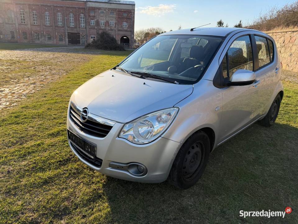 Sprzedam Opla Agile w automacie benzyna automatyczna Gniezno
