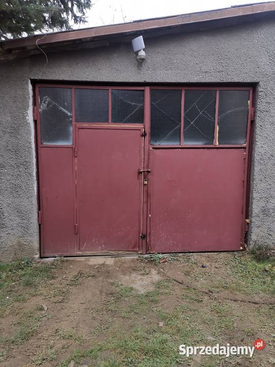 Brama garażowa dwuskrzydlowa z wejściem 280x225 Bramy lubelskie