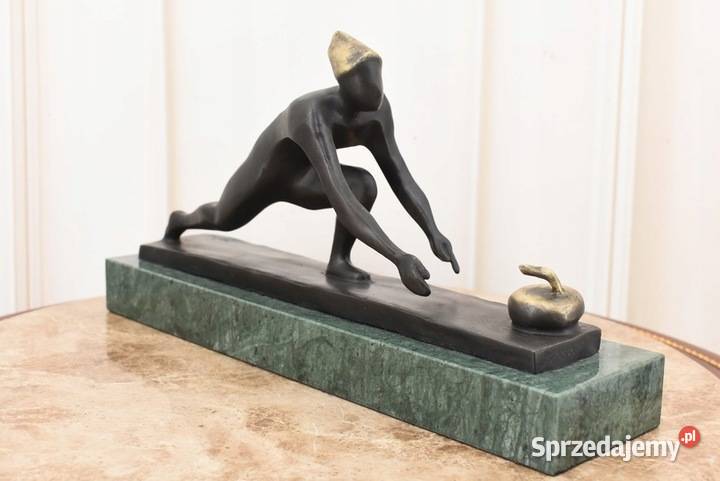 Curlingowiec Curling Sport Zimowy Figura z Brązu Kraków