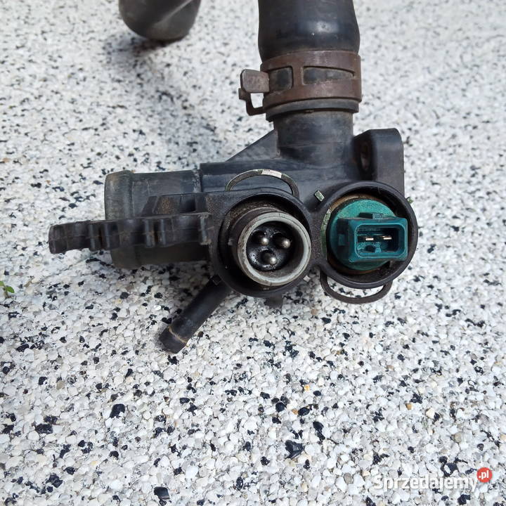 Audi VW Króciec wody kołnierz 037121133F Wąż Dębica sprzedam