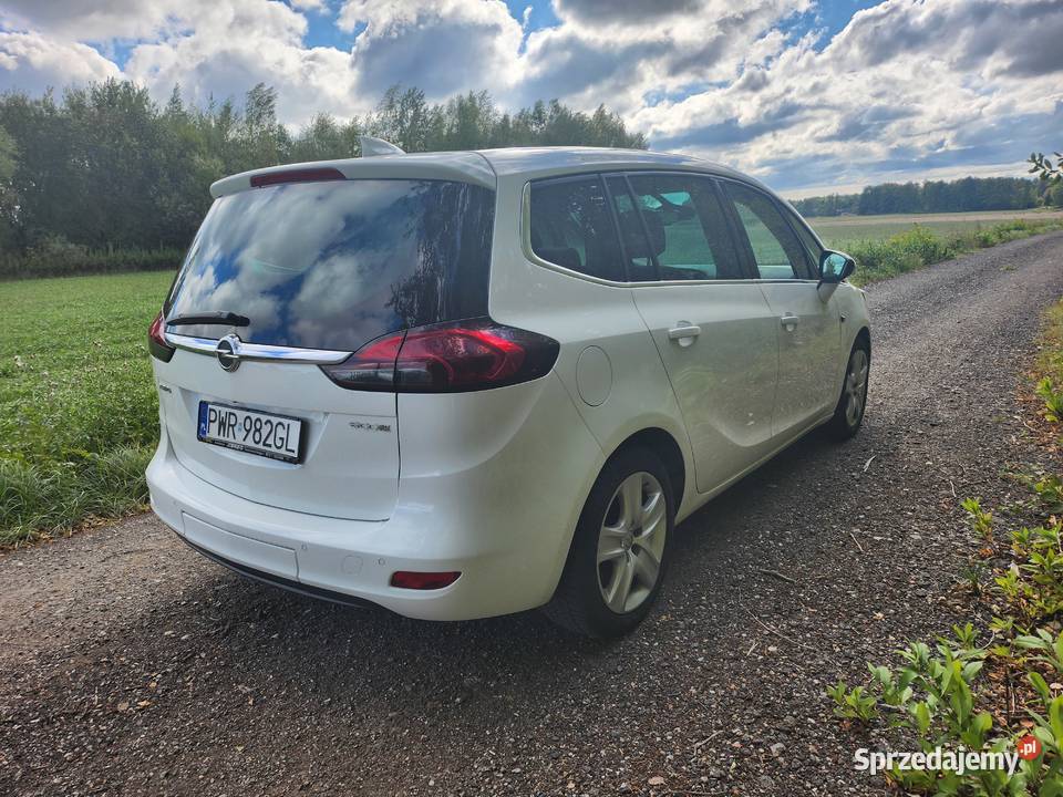 OPEL ZAFIRA C LIFT LED wbudowany bagażnik na mazowieckie Mińsk Mazowiecki sprzedam