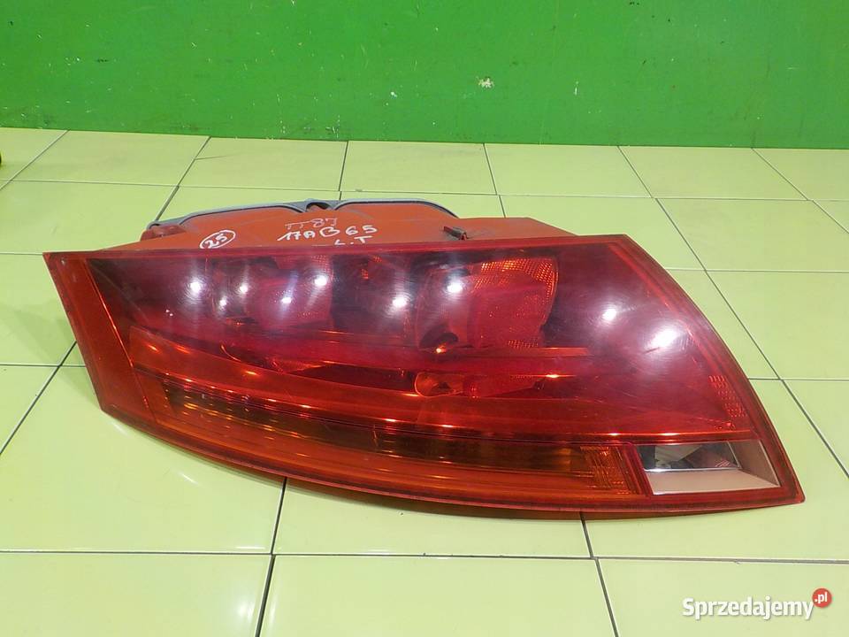 AUDI TT 8J 20 TFSI 07r COUPE 2D lampa lewa tyl Suków